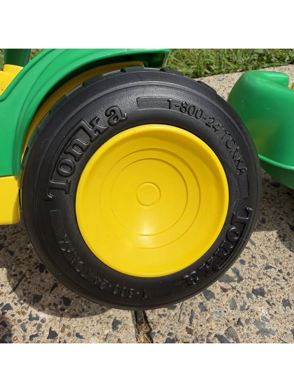 Vintage 1990s Tonka Tractor Trailer Wagon Cart With Gate Plastic Green Yellow